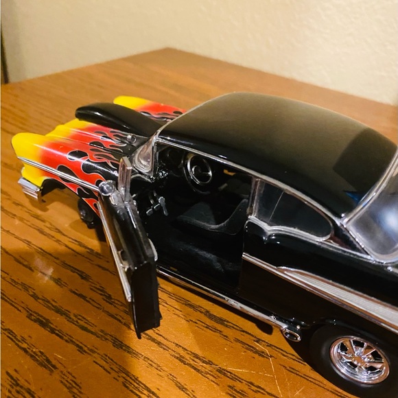 1957 custom Chevy - Picture 4 of 5